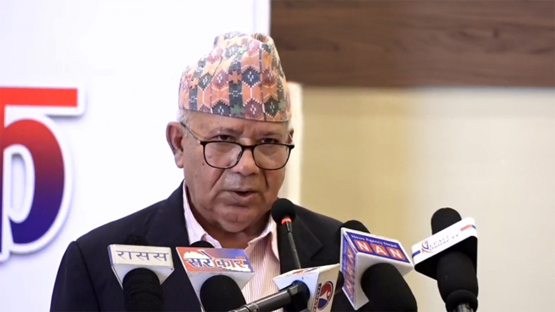 कम्युनिस्ट पार्टीबाट अधिनायकवाद आउँदैन भन्ने होइन : माधव नेपाल
