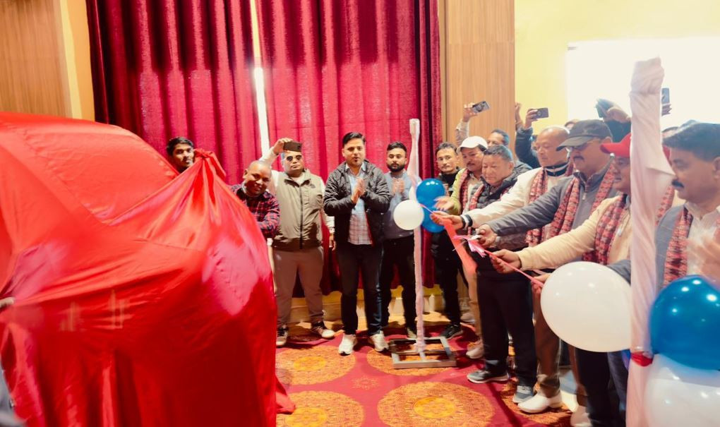 सिप्रदी ट्रेडिङ्गद्वारा चितवनमा टाटा म्याजिक BS6 सार्वजनिक