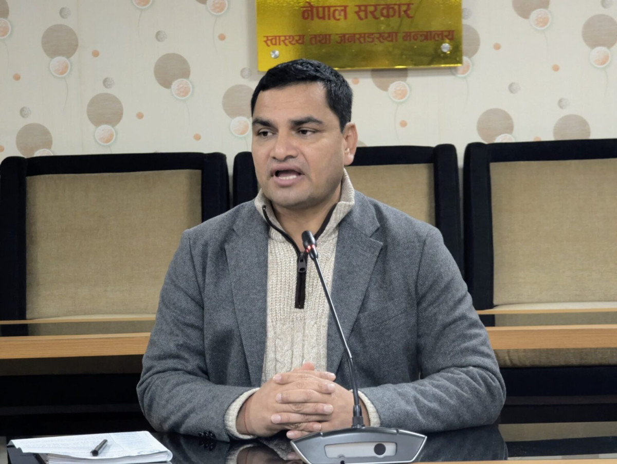 आम नागरिकलाई औषधिमा कम खर्च हुने स्थिति बनाउन प्रयासरत छु : स्वास्थ्यमन्त्री पौडेल