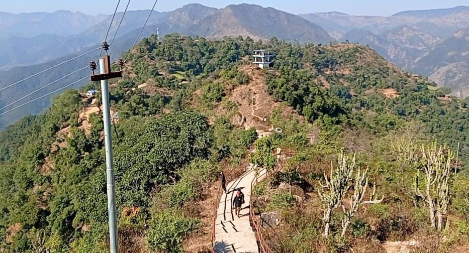 पर्यटकको आकर्षक गन्तव्य बन्दै तुलसीपुरको ‘छिल्लीकोट’ 