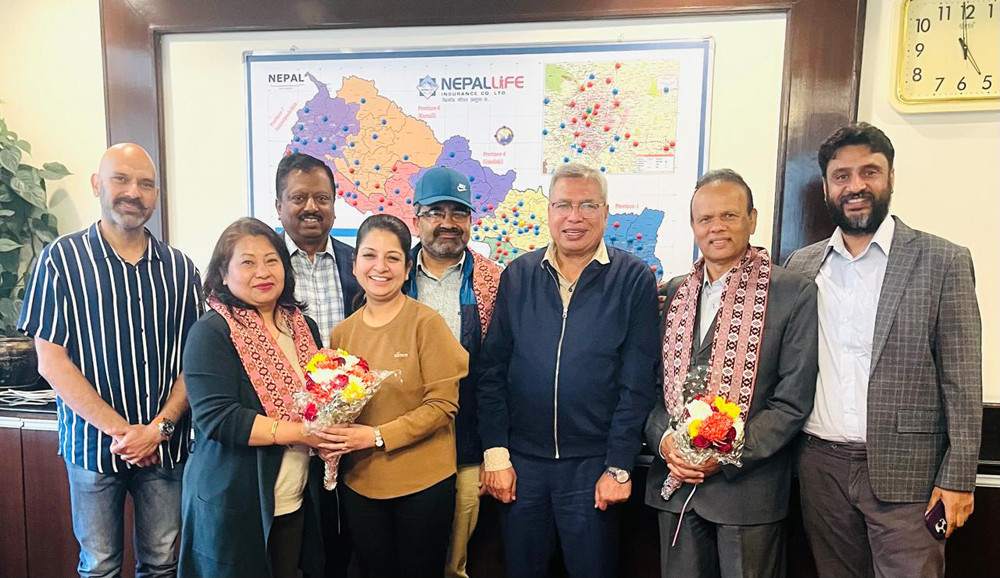 नेपाल लाइफ इन्स्योरेन्समा नवनिर्वाचित तीन जना सञ्चालकहरूको पद बहाली