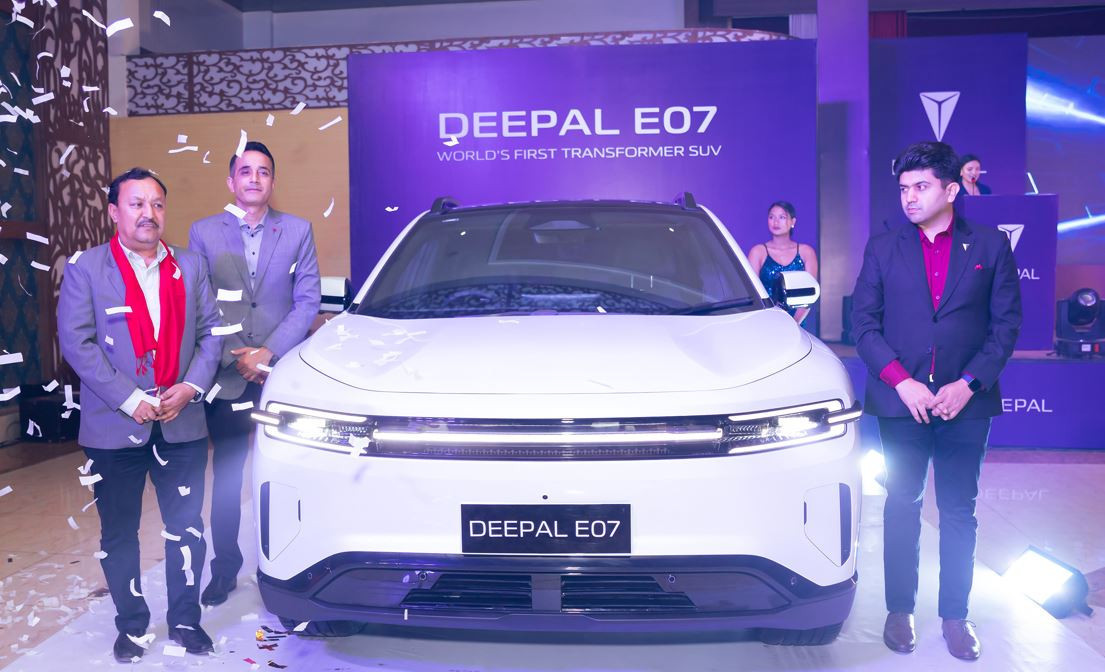 दिपल इभिको बिक्री वितरण चितवनबाट सुरु, नयाँ सोरुमले ल्यायो टेस्ट ड्राइभ र एक्सचेन्ज सहितको अफर