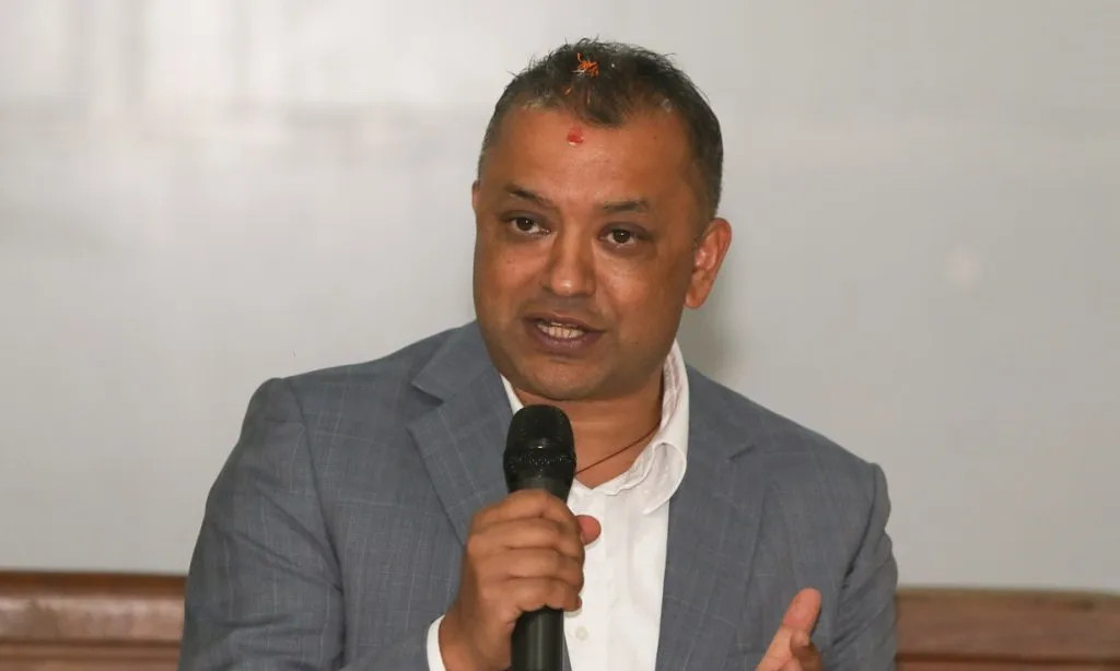 हाम्रो संघीयता टाउकोले टेकेर उभिएको छ : गगन थापा