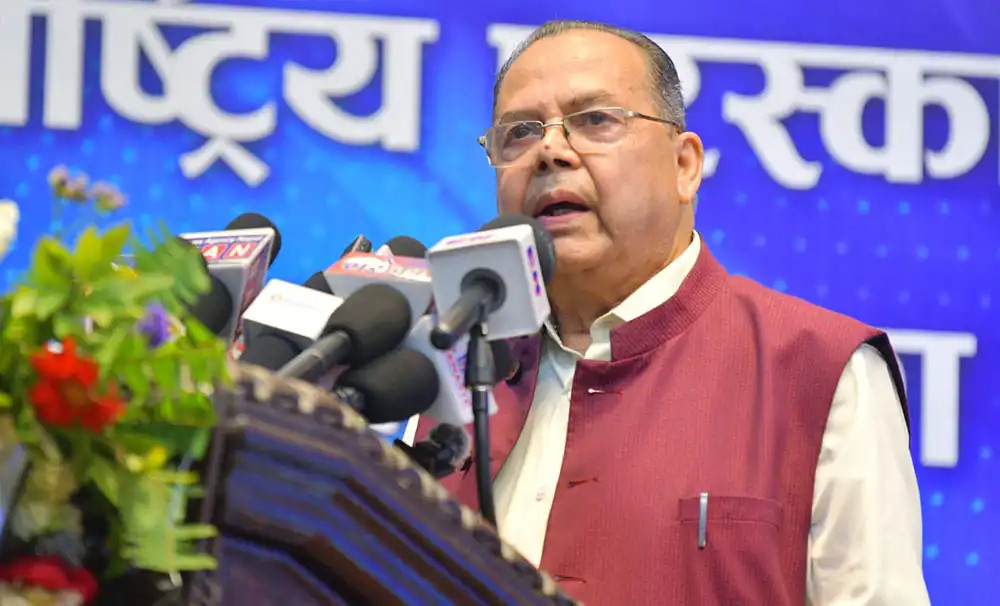 चुनावको लज्जास्पद हारबाट पाठ सिकेर वामपन्थीहरू अब एक हुनैपर्छ: झलनाथ खनाल