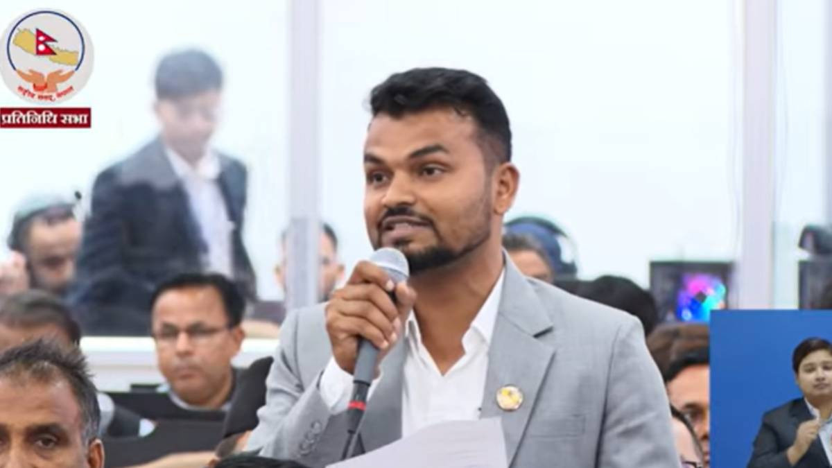 हटाउनुपर्ने कालो चस्मा होइन, मनमा बसेको कालो सोच हो : सांसद यादव