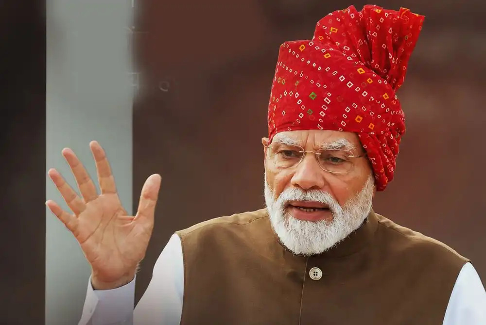 लालकिल्लाबाट मोदीको १३औं सम्बोधन