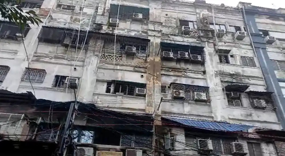 कोलकाताको होटलमा आगलागी हुँदा नौ जनाको मृत्यु