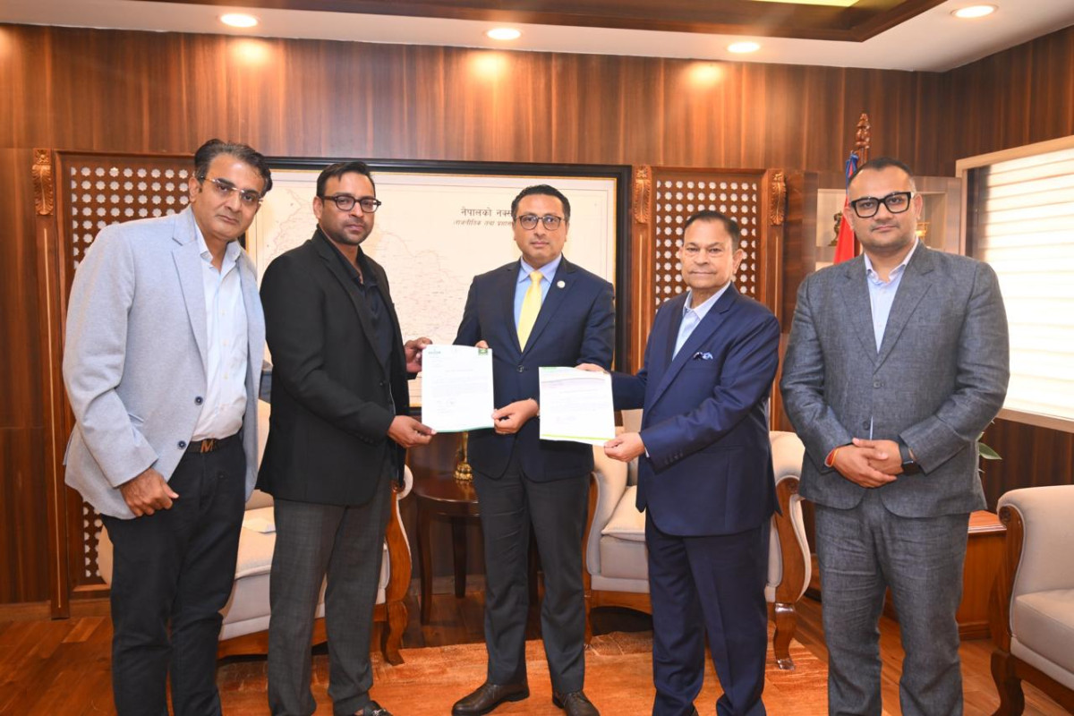 बाढीपीडितका लागि शिवम् सिमेन्टको ११ हजार बोरा सिमेन्ट र शिवम् होल्डिङ्सको २१ लाख सहयोग