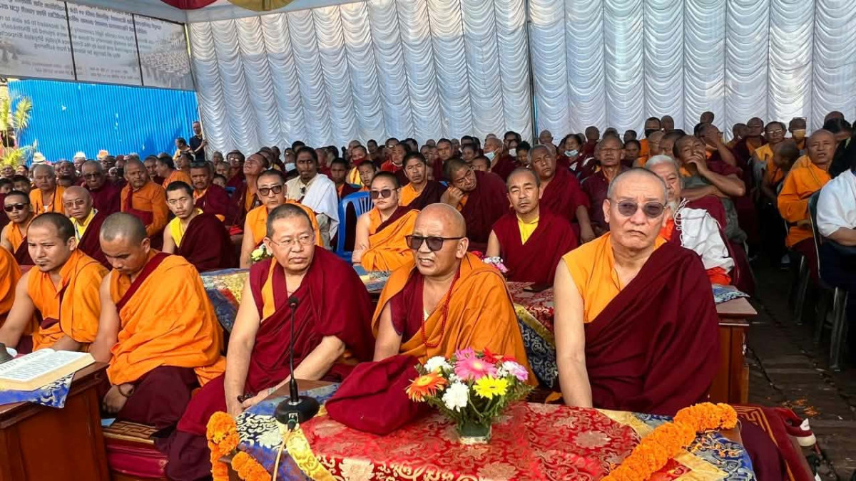 भोटेकोशी बाढीमा ज्यान गुमाएकाहरुको सम्झनामा विश्व शान्ति पुजाको आयोजना